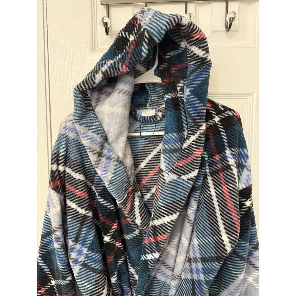 NWOT Women's Vera Bradley Plush Fleece Hooded Robe Snowy Plaid Size L/XL